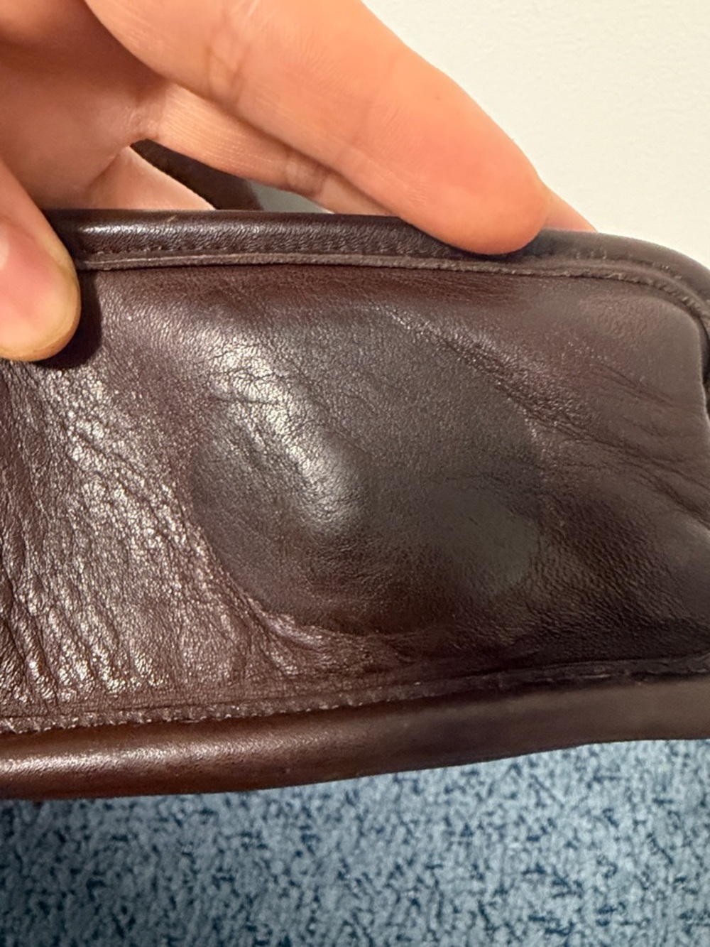 Coach Dark Brown Leather Messenger Bag with Gold Hardware vintage - Picture 9 of 15